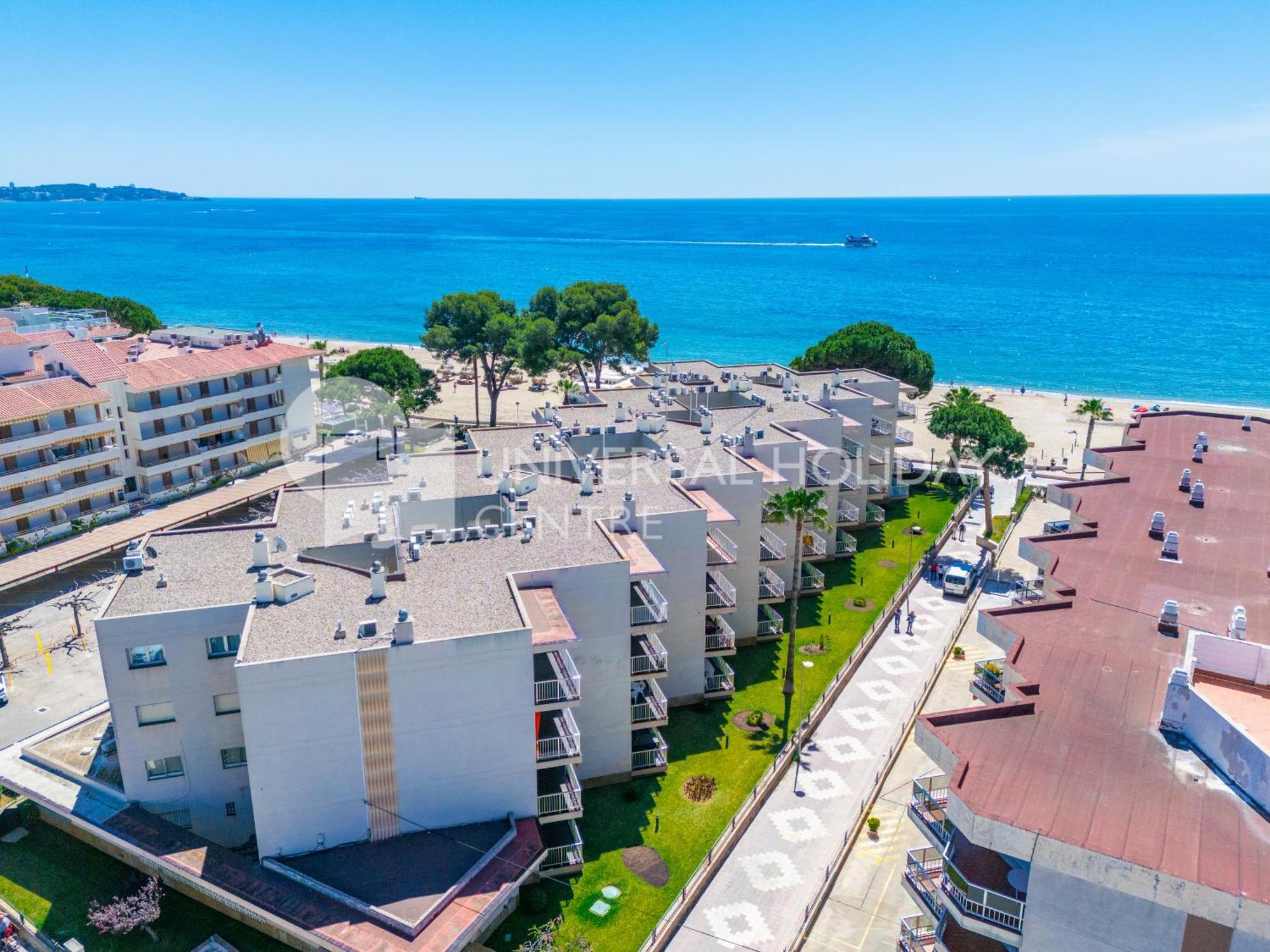 Uhc Dms Family Apartments Cambrils Luaran gambar