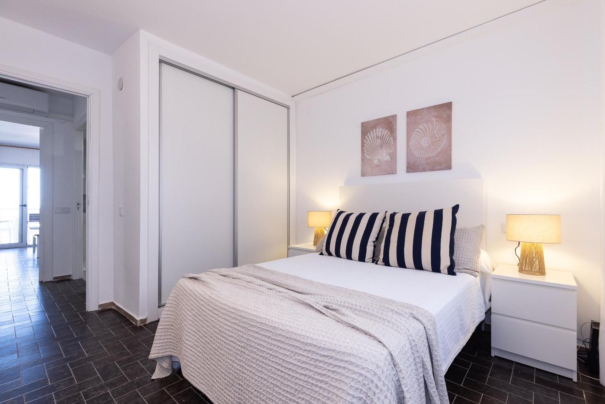 Uhc Dms Family Apartments Cambrils Luaran gambar