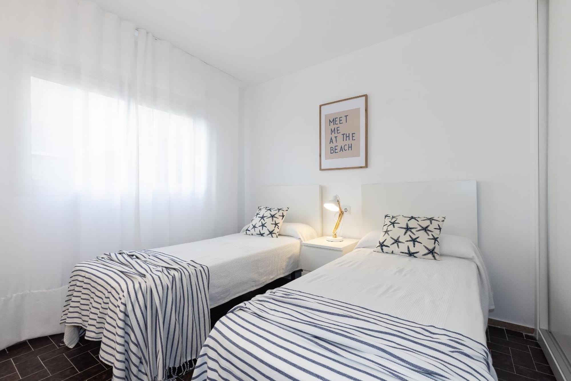 Uhc Dms Family Apartments Cambrils Luaran gambar