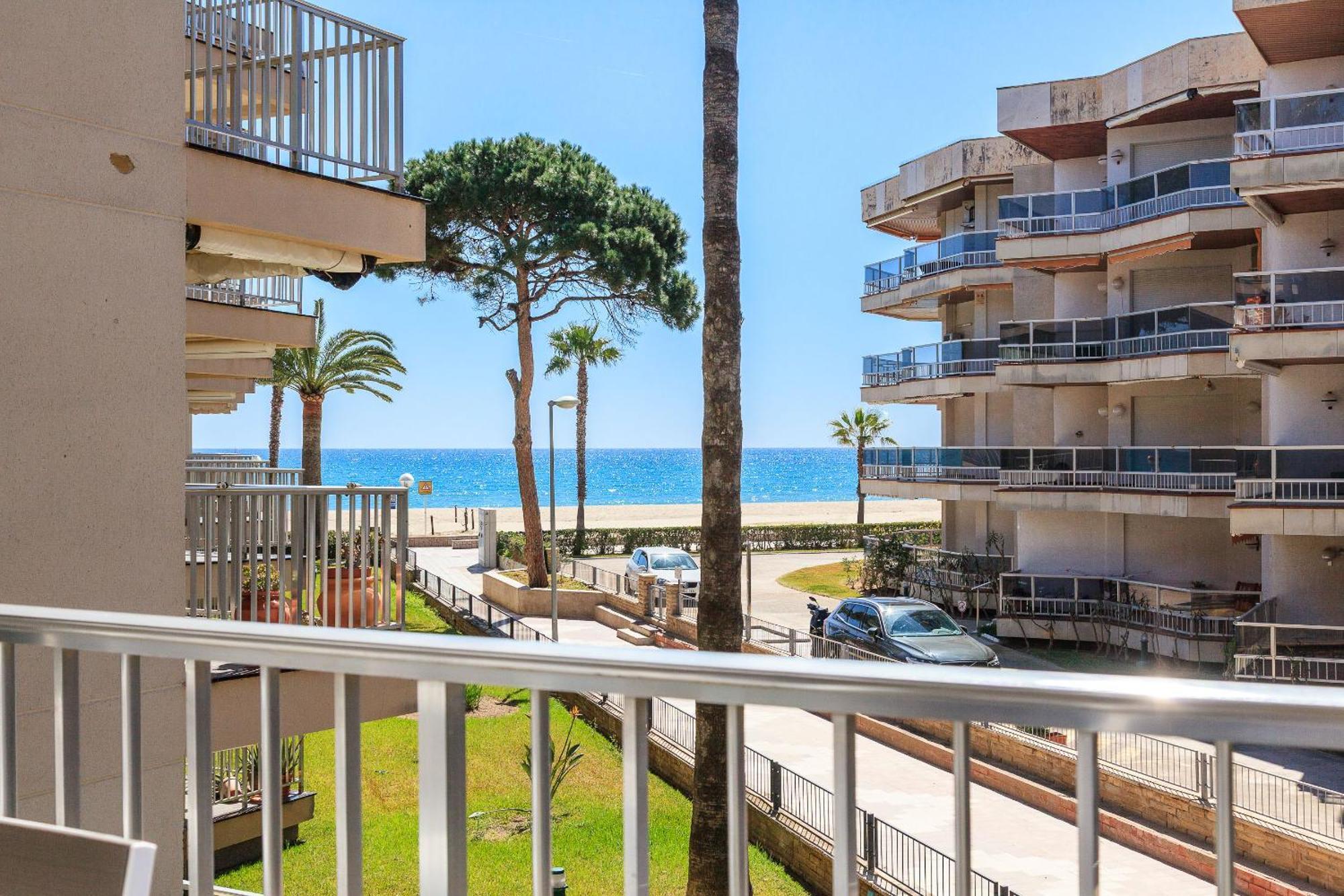 Uhc Dms Family Apartments Cambrils Bilik gambar