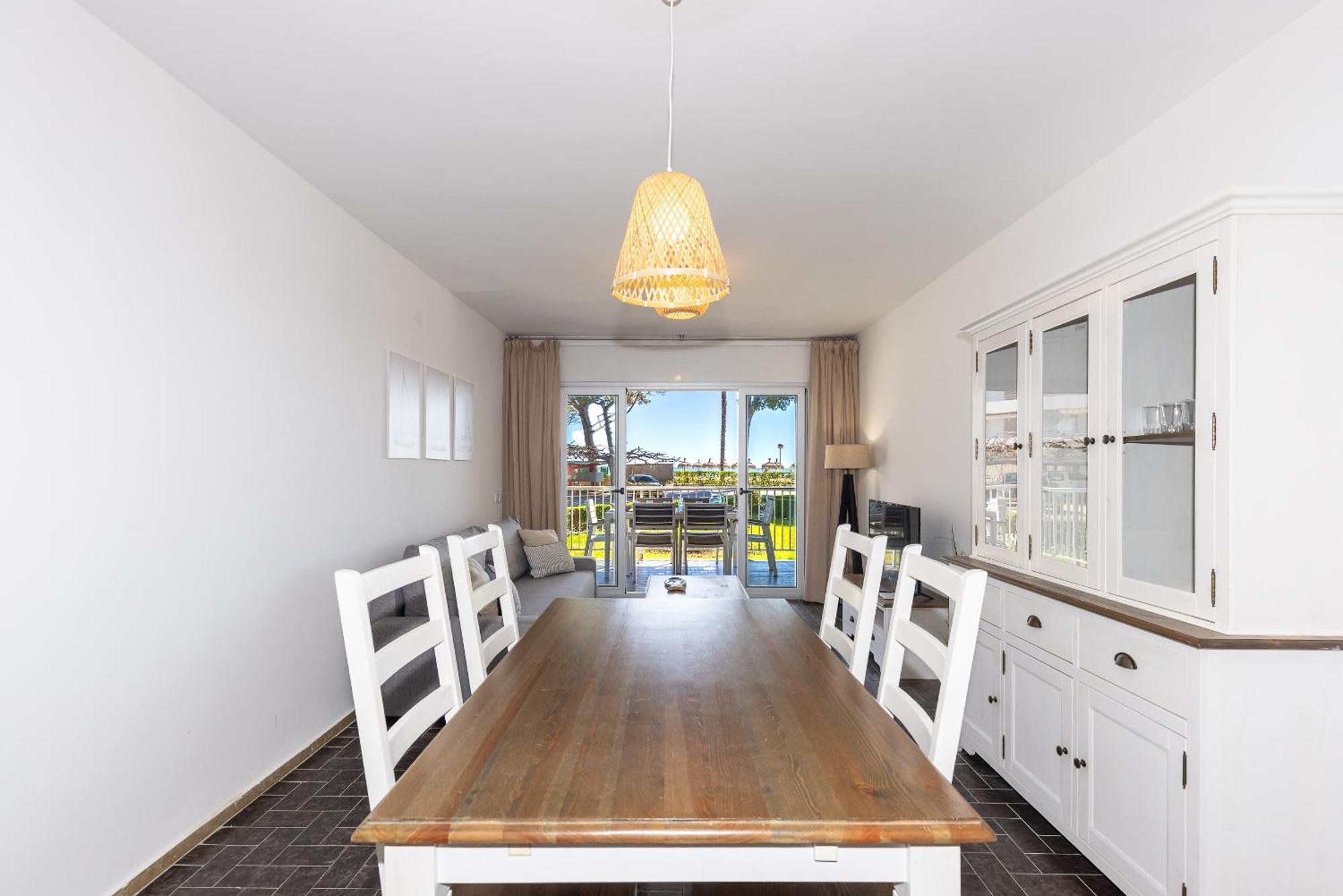 Uhc Dms Family Apartments Cambrils Bilik gambar