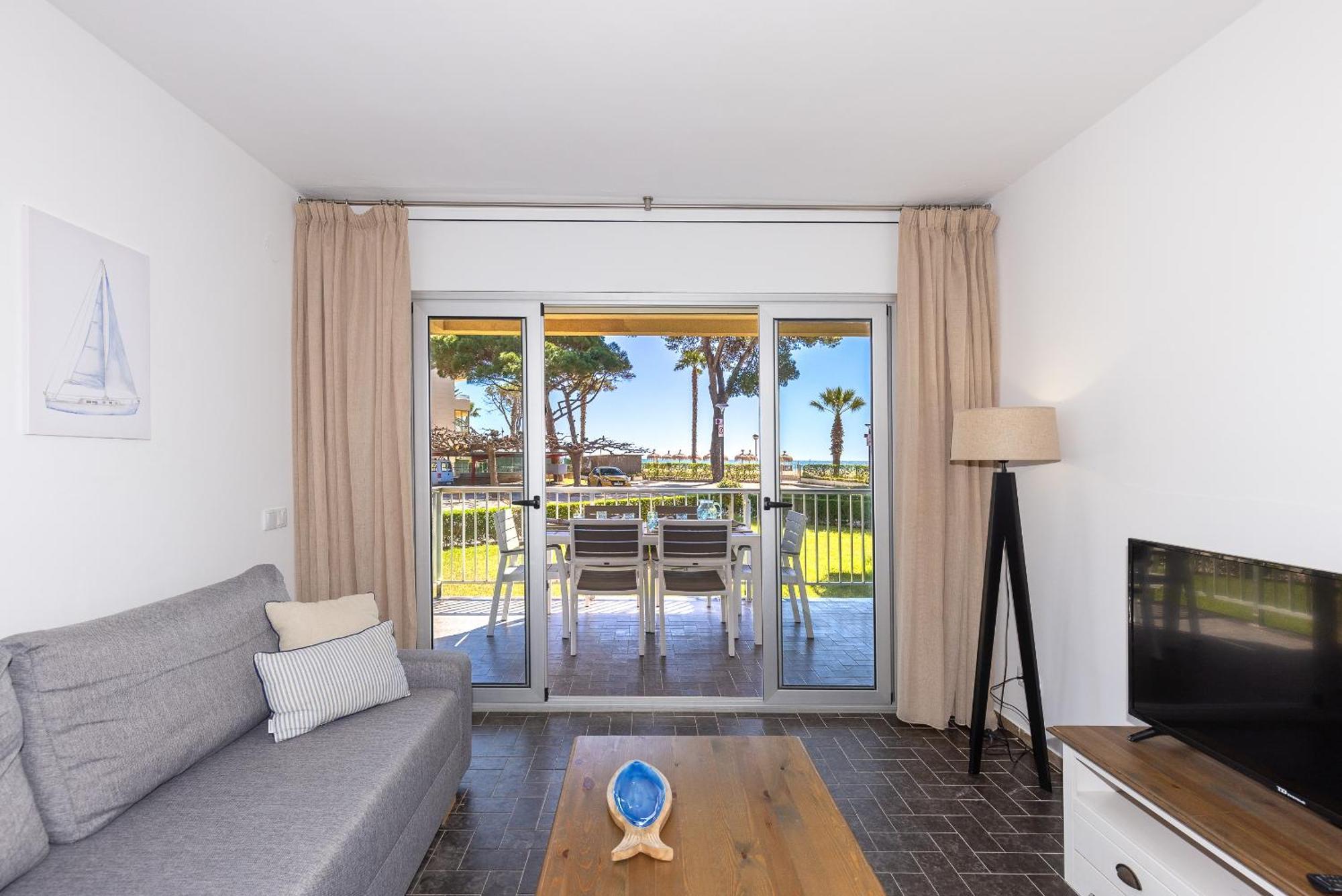 Uhc Dms Family Apartments Cambrils Bilik gambar