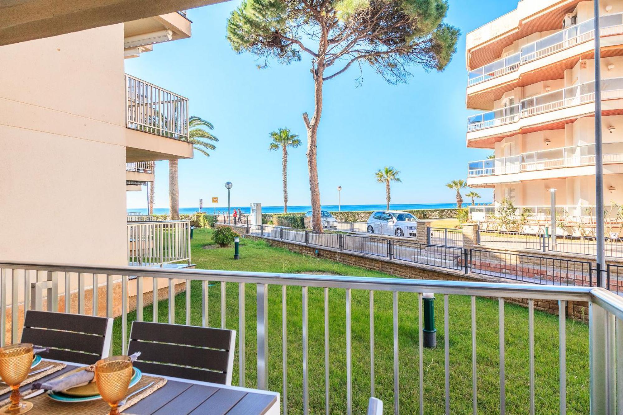 Uhc Dms Family Apartments Cambrils Bilik gambar