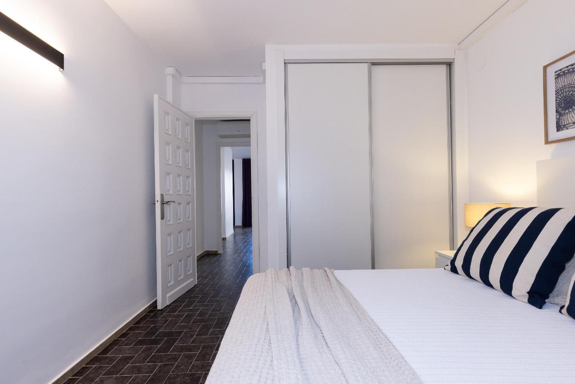 Uhc Dms Family Apartments Cambrils Bilik gambar